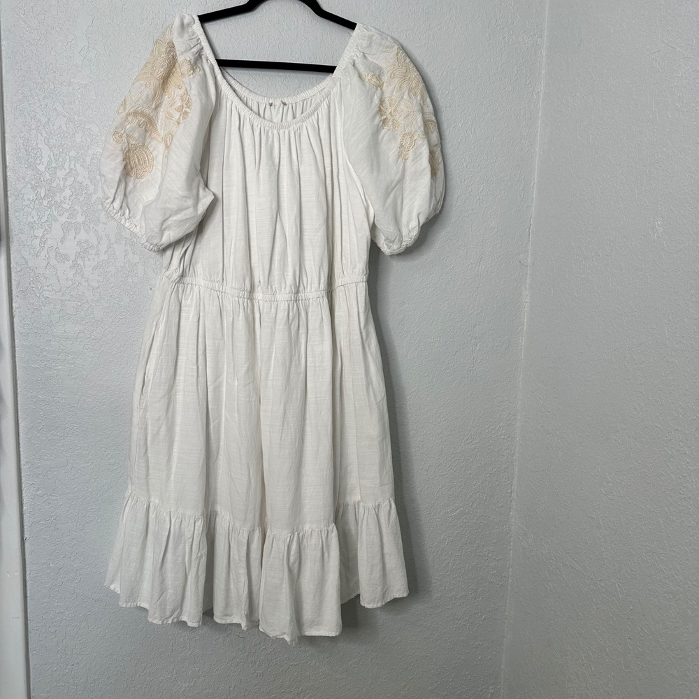 Target White Embroidered Dress Puff Sleeve Boho Cottagecore Casual Women's